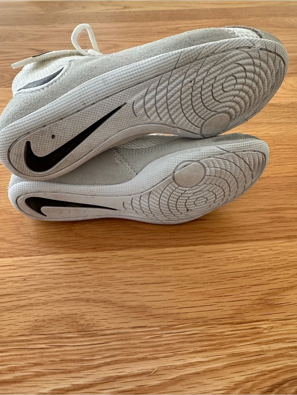 Nike Kids High-Top Sneakers in White and Light Gray
